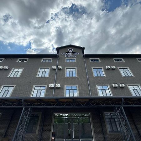 Grand Way Hotel Taraz Luaran gambar