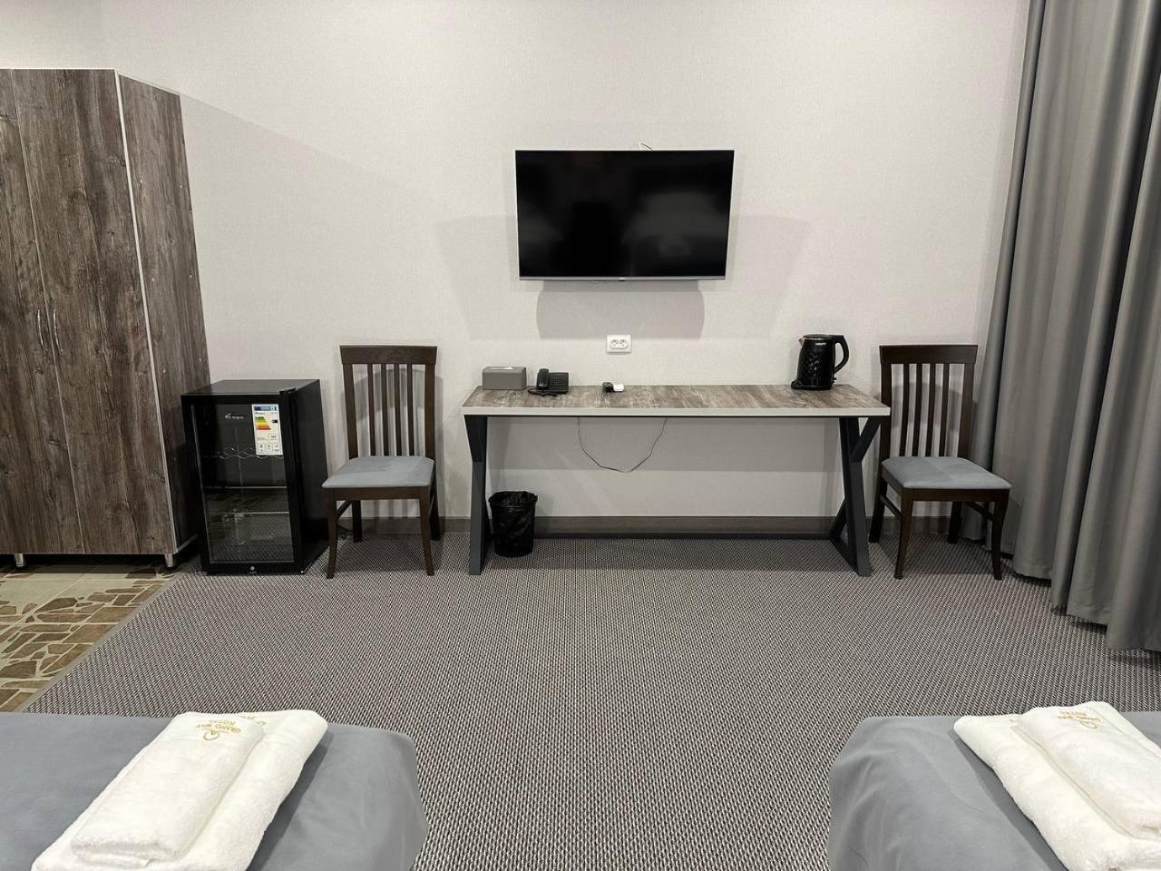 Grand Way Hotel Taraz Luaran gambar